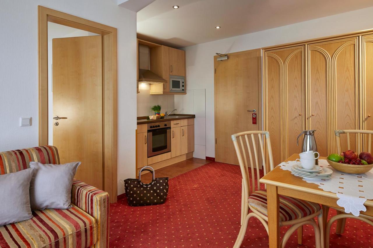 Hotel & Ferienappartements Edelweiss Willingen  Eksteriør bilde
